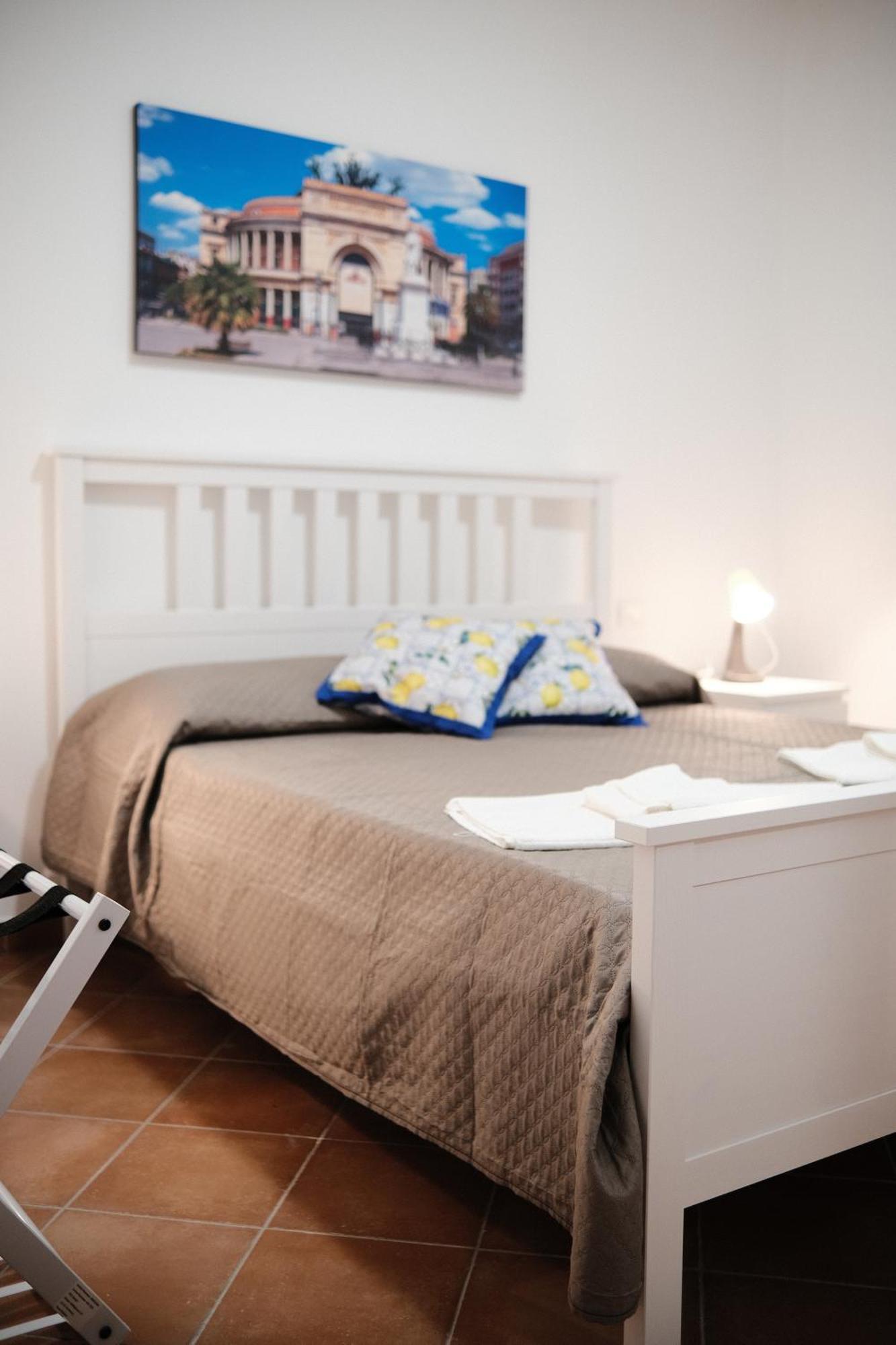 Al Bastione Della Pace Apartment Палермо Екстериор снимка